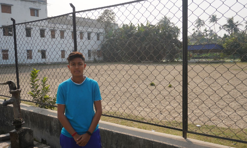 Hoping to find missing father, East Bengals Gita Das plays on