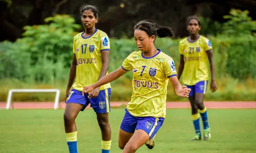 After mens team fined, Kerala Blasters temporarily pauses womens team