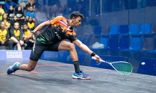 Velavan Senthilkumar Squash
