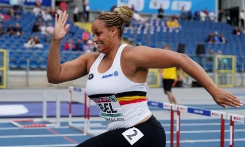 Shot putter runs 100m hurdles but fails to avoid teams relegation
