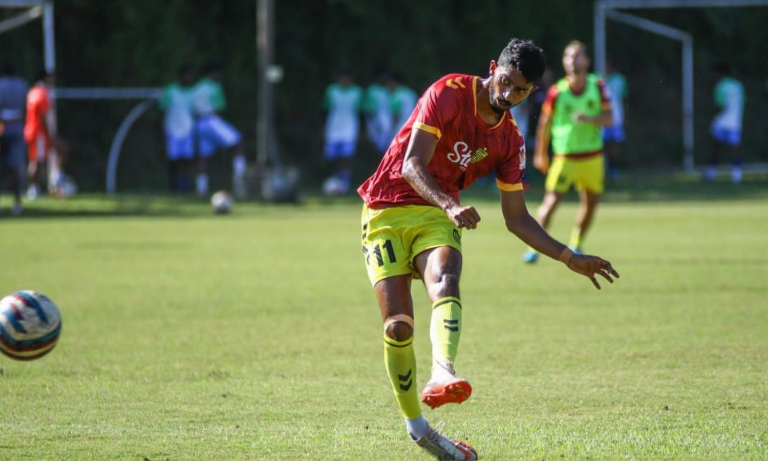 Chennaiyin FC completes the signing of midfielder Sweden Fernandes