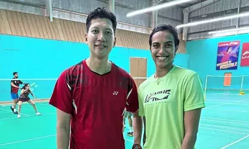 PV Sindhu turns Fabrizio Romano to introduce new coach Hafiz Hashim