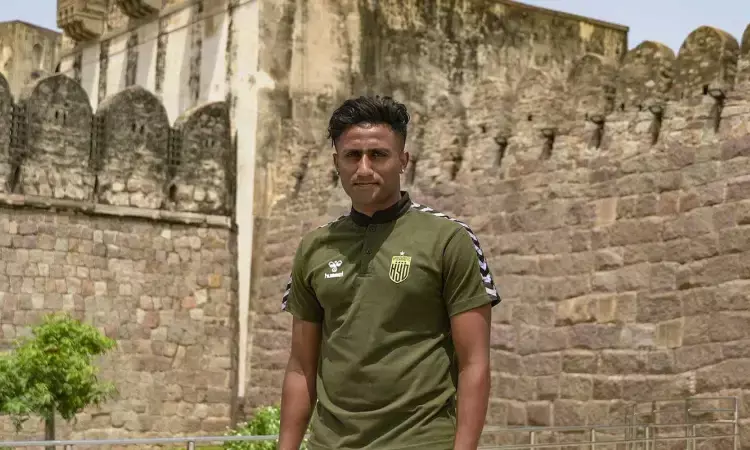 Hyderabad FC completes the signing of Vignesh Dakshinamurthy Hyderabad FC completes the signing of Vignesh Dakshinamurthy