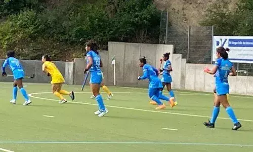 Indian women’s hockey team loses 2-3 to China