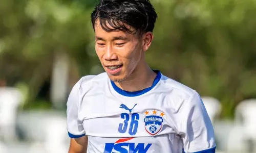 Talented youngster Huidrom Thoi Singh joins NorthEast United FC Talented youngster Huidrom Thoi Singh joins NorthEast United FC