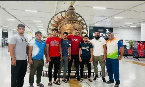 Asian Games bound greco-roman wrestlers leave for special training in Romania