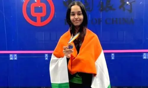 Anahat Singh Squash