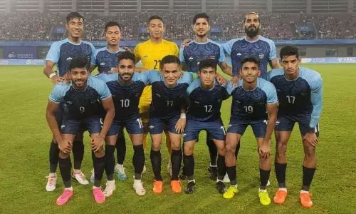 Asian Games: Indian mens football team reaches RD 16, womens team crashes out