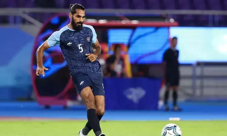 Father figures Sunil Chhetri, Sandesh Jhingan take India kicking and screaming into Saudi Arabia date