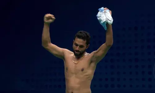 Asian Games Badminton: Prannoy assures India historic medal, Sindhu exits