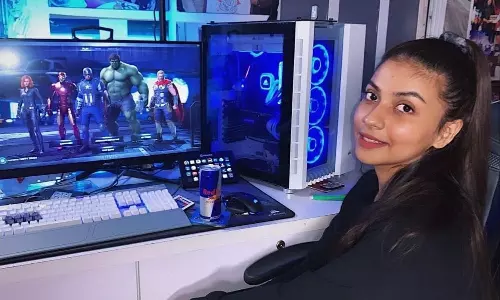 Saloni Kandalgaonkar aka Mili Kya Mili