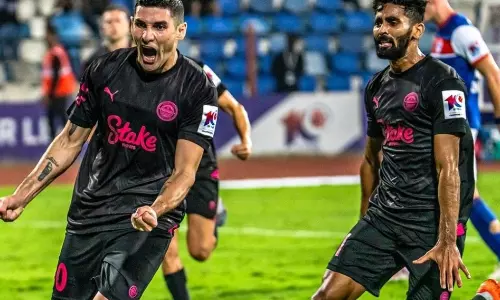 ISL 2023-24: Mumbai City put four past Bengaluru FC ISL 2023-24: Mumbai City put four past Bengaluru FC