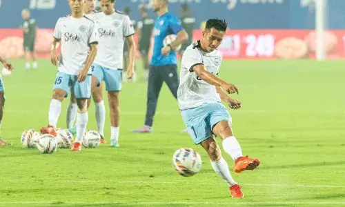 Lallianzuala Chhangte Football