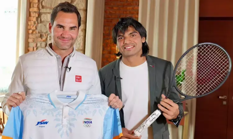 Roger Federer with Neeraj Chopra