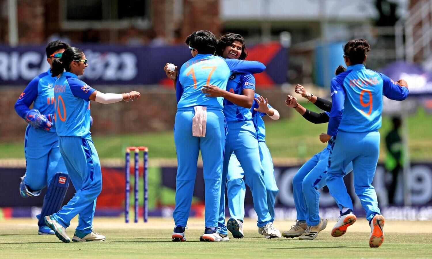 Rising Stars of Indian Women's Cricket: Players to Watch in 2024