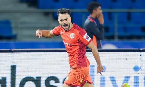 ISL: Punjab and FC Goa share points in a six goal thriller