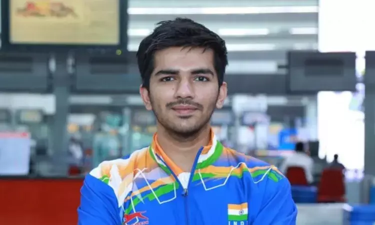 Tarun thumps Kadam to clinch gold at Spanish Para-Badminton tournament