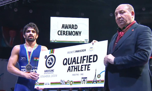 Aman wins first Olympic quota in mens wrestling, Deepak Punia falters
