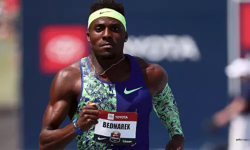 Visualizing gold: Kenny Bednareks mantra for Paris, courtesy an Indian yogi