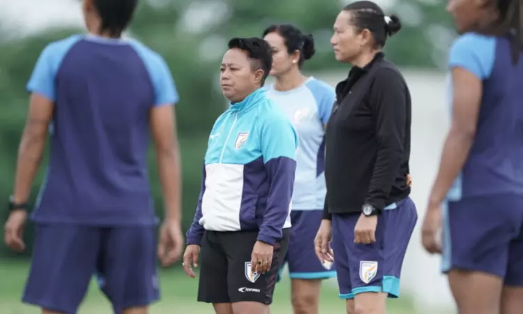 Allegations of transfer interference surface against Indian Womens team coach Allegations of transfer interference surface against Indian Womens team coach