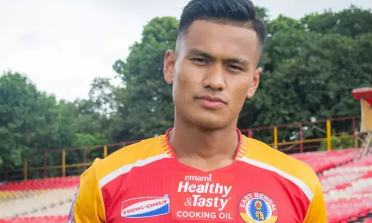 ISL Transfers: Mohun Bagan sign Greg Stewart, East Bengal secure Jeakson Singh ISL Transfers: Mohun Bagan sign Greg Stewart, East Bengal secure Jeakson Singh