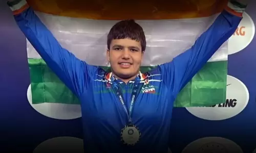 Ronak Dahiya wins bronze medal at U17 Wrestling World Championships