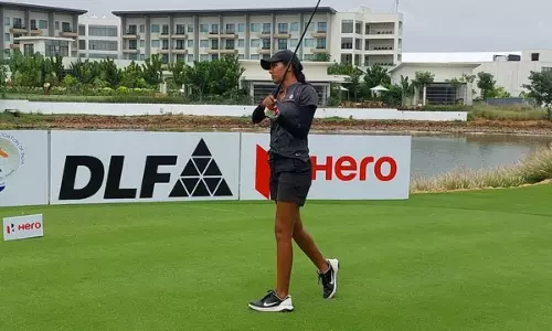 Vidhatri wins third straight title despite rainy conditions