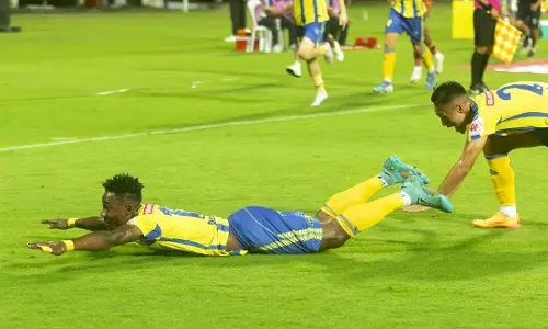 ISL: Kerala Blasters late comeback stuns East Bengal - Talking Points