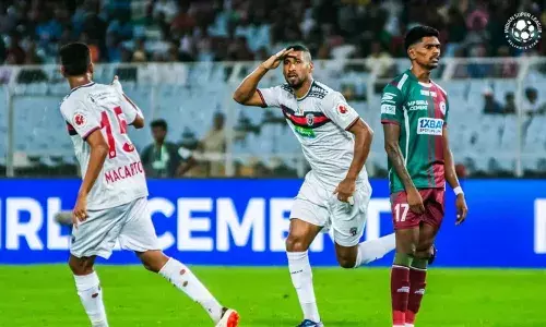 ISL: Van Nieffs curler and other top strikes from matchweek two