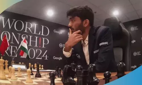 World Chess C’ship: A dull draw in game 4 leaves Gukesh and Liren at 2-2