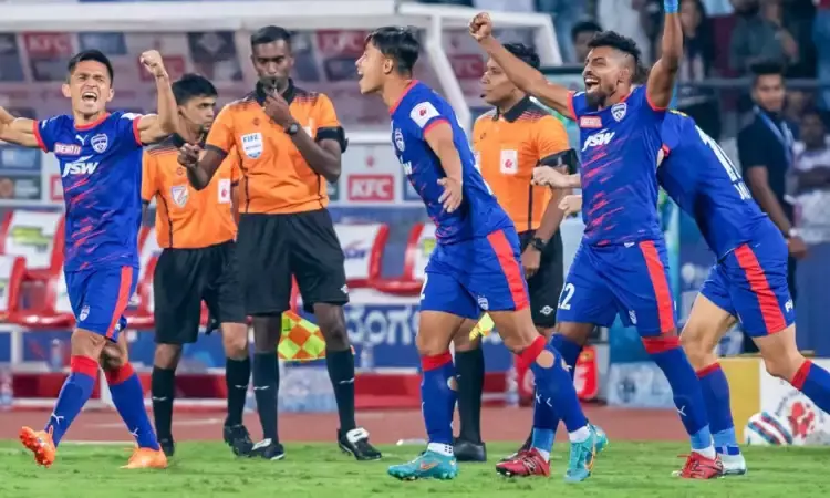 ISL: Bengaluru FC files complaint after firecracker saga in final against Mohun Bagan SG ISL: Bengaluru FC files complaint after firecracker saga in final against Mohun Bagan SG