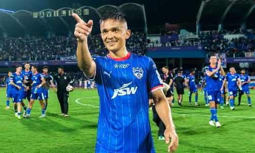 Football has to resume soon – Sunil Chhetri on ISLs indefinite postponement