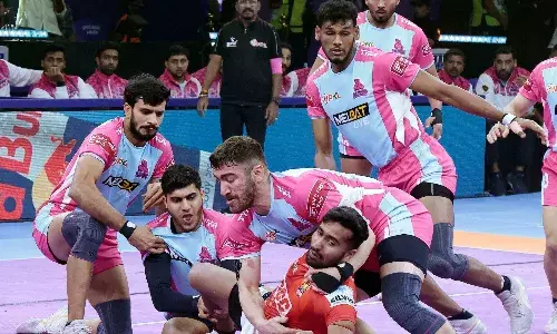 PKL: Jaipur Pink Panthers, Bengal Warriorz register comfortable wins
