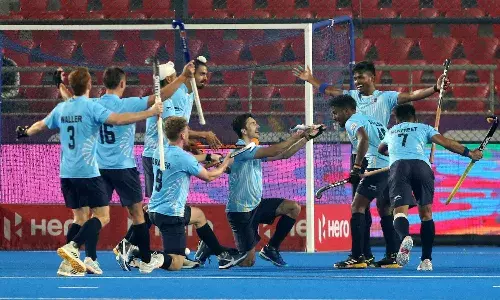HIL: Team Gonasika brush past Hyderabad Toofans for first win of the season