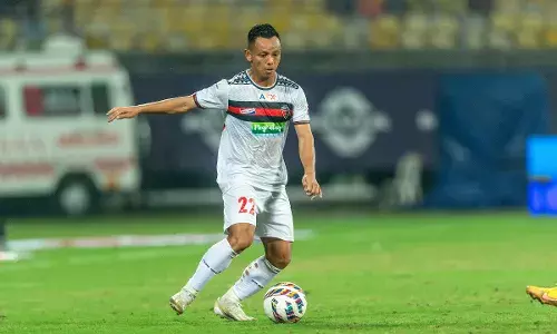 NEUFC, Redeem Tlang