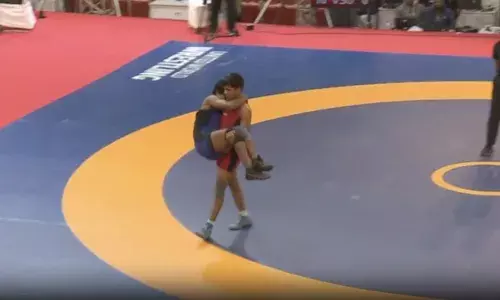 Wrestling, Annu, July