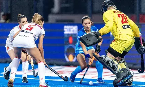 FIH Pro League: Spain edge out Indian women 4-3