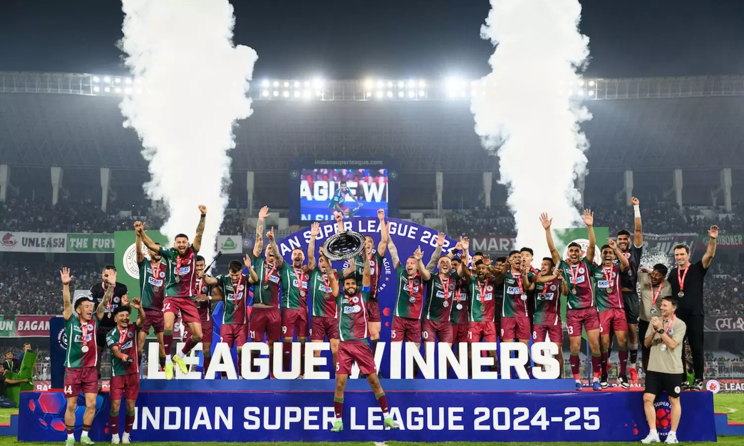 Mohun Bagan Super Giant finish league stage unbeaten at home, lift ISL league shield