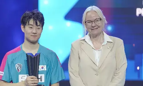 Oh Jun-sung (left) was crowned the WTT Star Contender Chennai mens singles champion Oh Jun-sung (left) was crowned the WTT Star Contender Chennai mens singles champion
