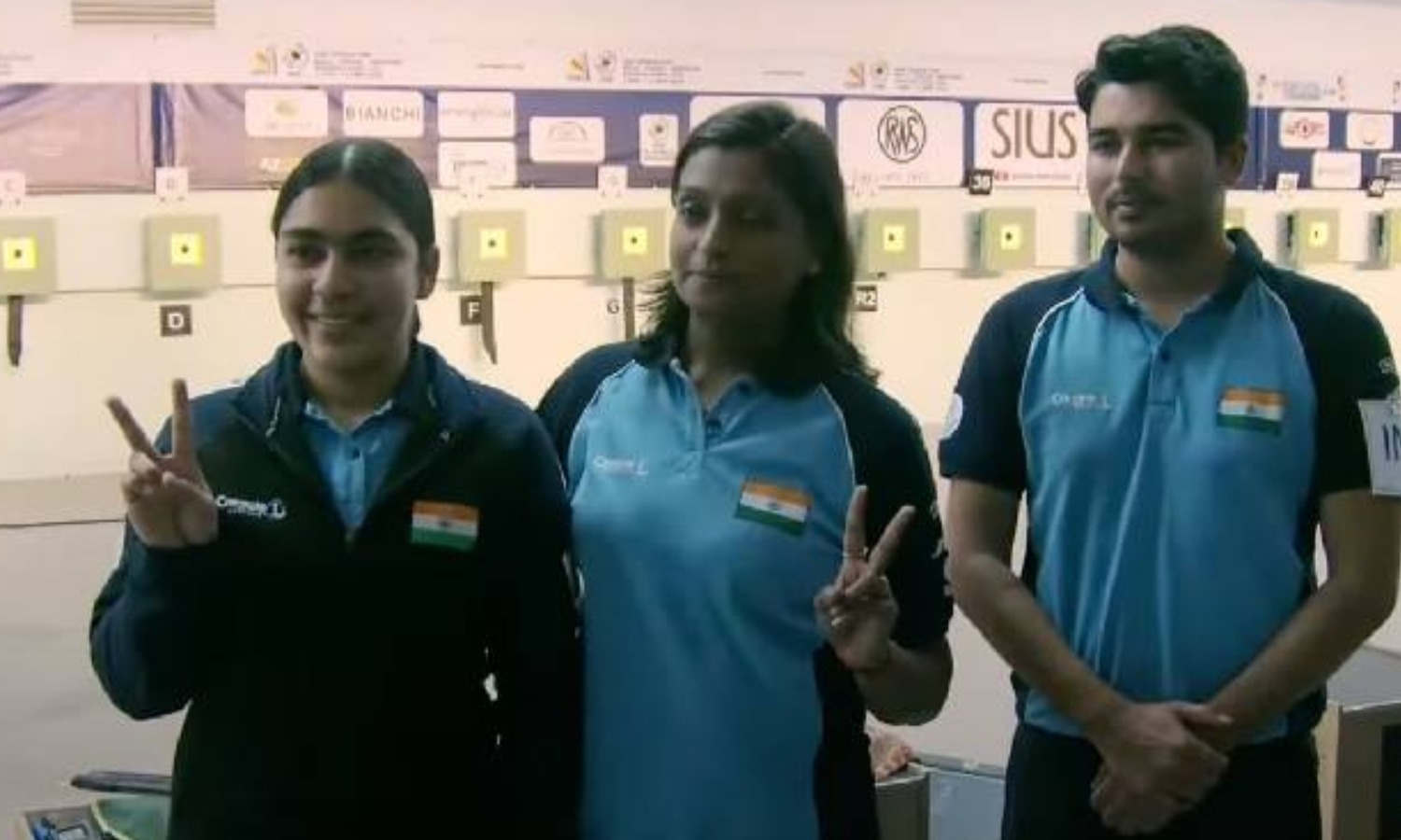 Suruchi and Saurabh clinch Bronze in 10m Air Pistol Mixed Team event Suruchi and Saurabh clinch Bronze in 10m Air Pistol Mixed Team event