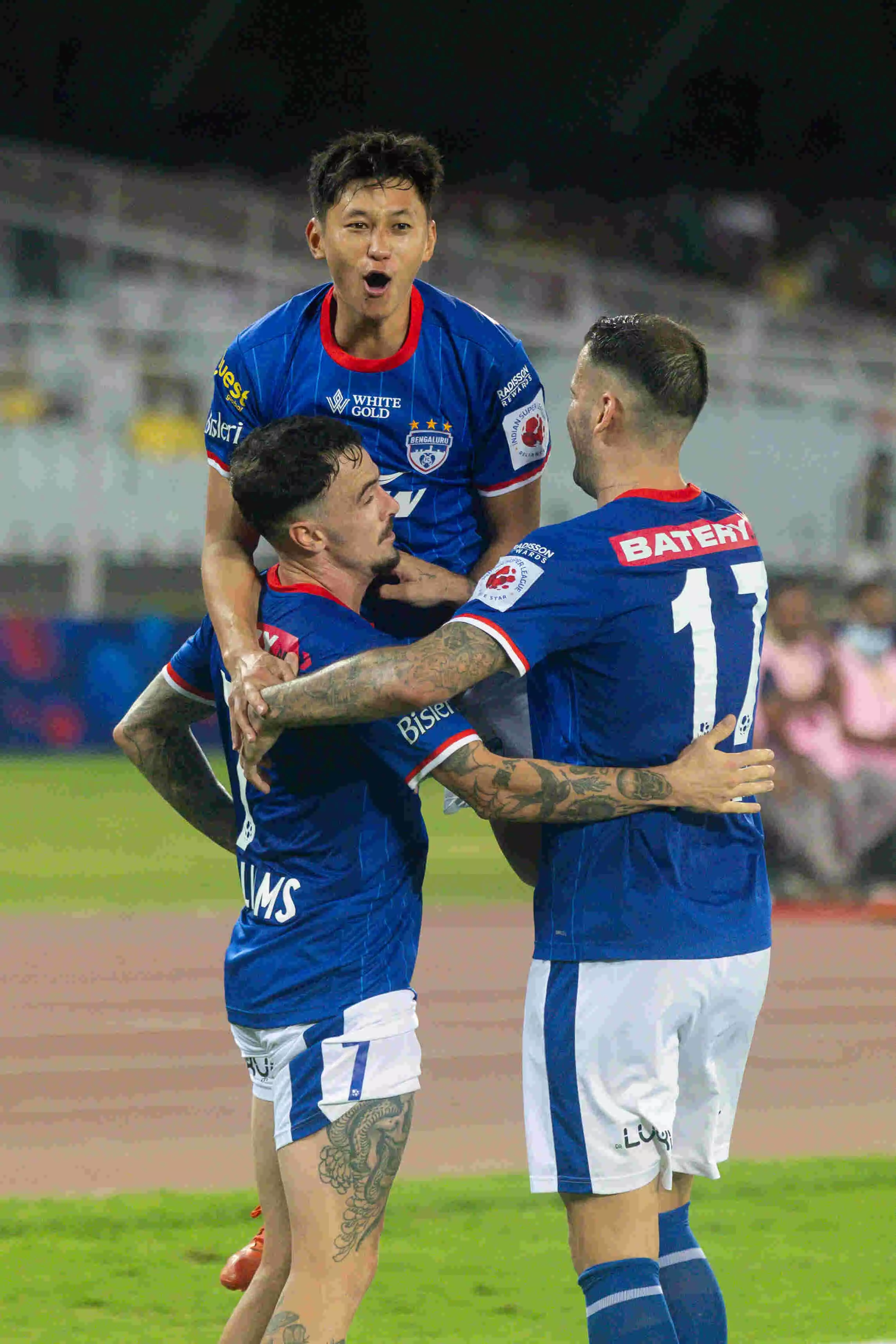  Bengaluru FC Players celebrating their opener (Photo credit: FSDL)