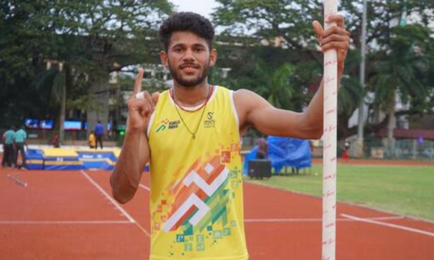 Dev Meena, Kuldeep Kumar set men’s pole vault national record