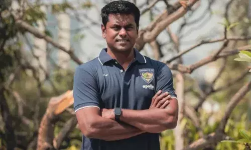 Raman Vijayan, football