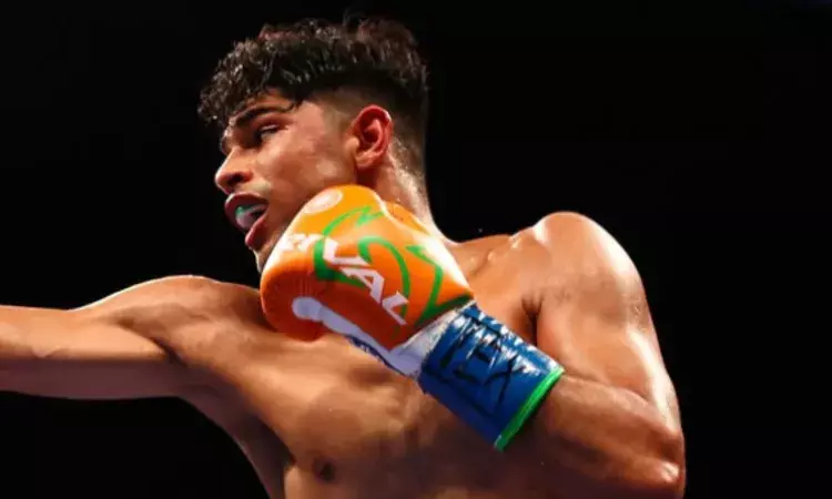 Nishant Dev during his TKO win over LaQuan Evans