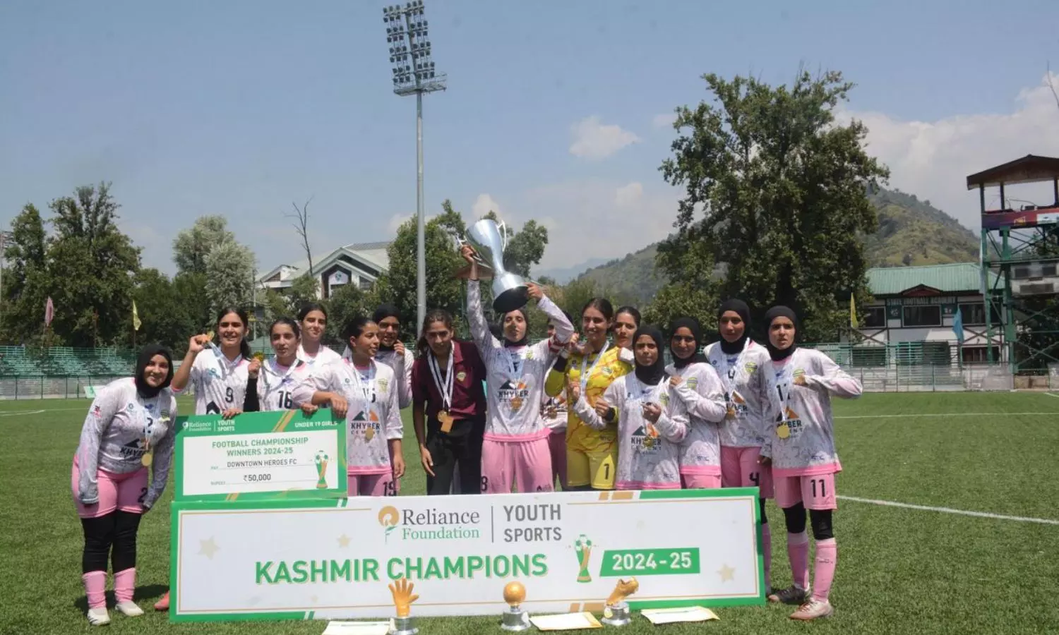 Downtown Heroes FC clinch Kashmir U19 Girls’ Football title Downtown Heroes FC clinch Kashmir U19 Girls’ Football title