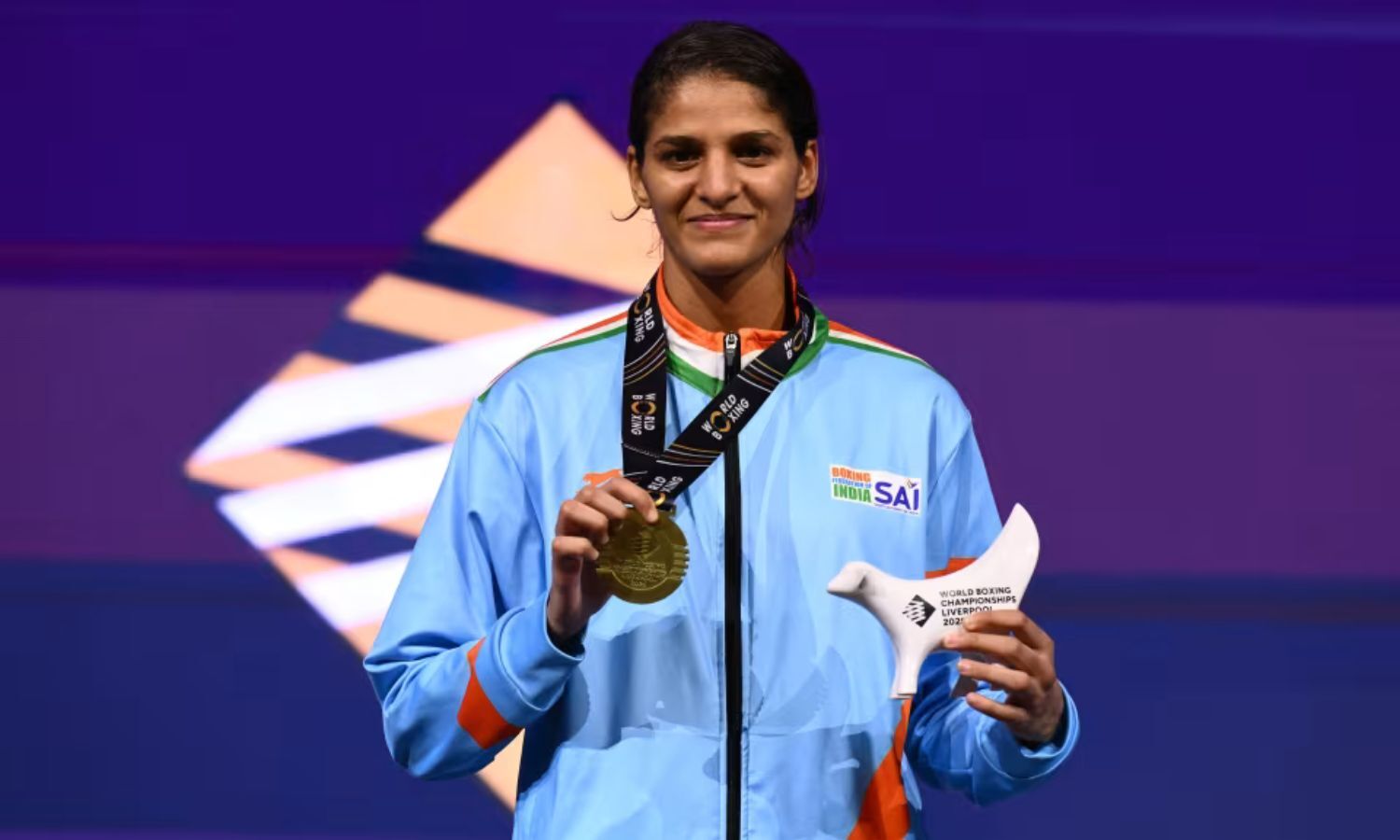 World champions Minakshi, Jaismine enter finals World champions Minakshi, Jaismine enter finals