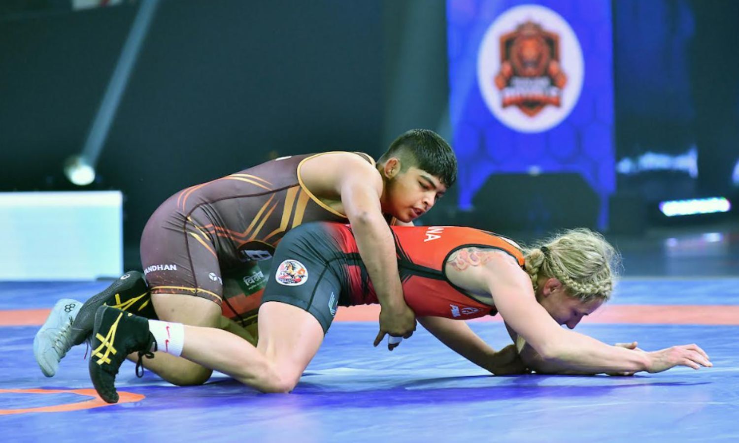 Delhi Dangal Warriors and Haryana Thunders start with a win Delhi Dangal Warriors and Haryana Thunders start with a win