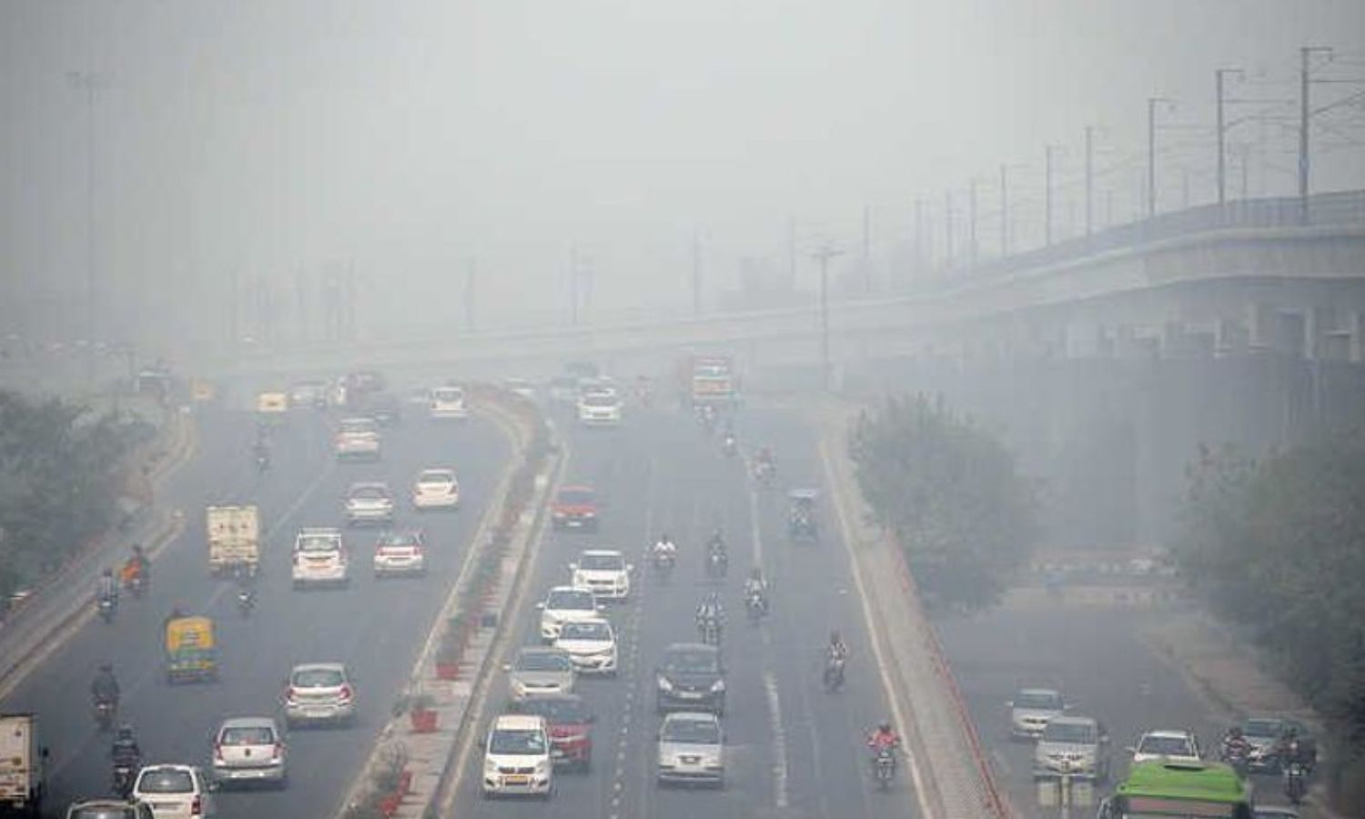 International athletes complain to the IOC about playing conditions at the India Open