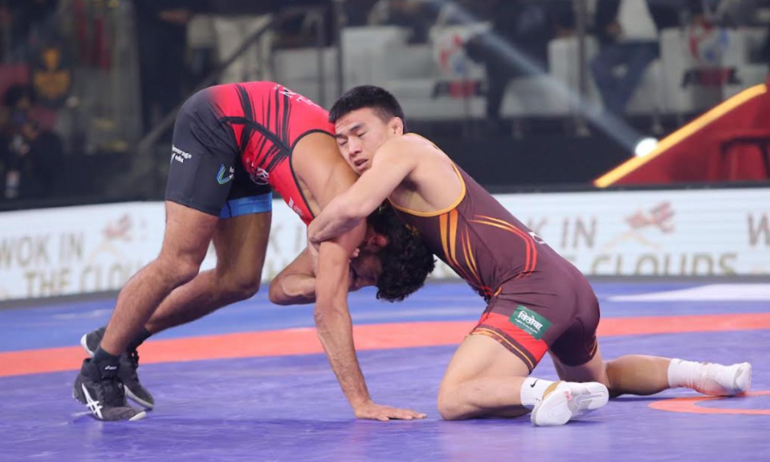Haryana Thunders thump Punjab Royals to reach the final