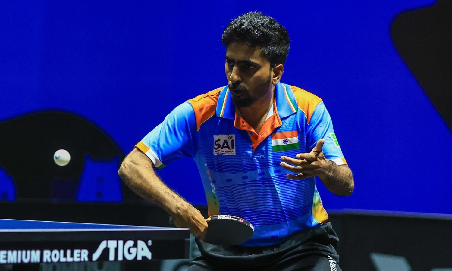 Indian men’s & women’s teams advance to second stage